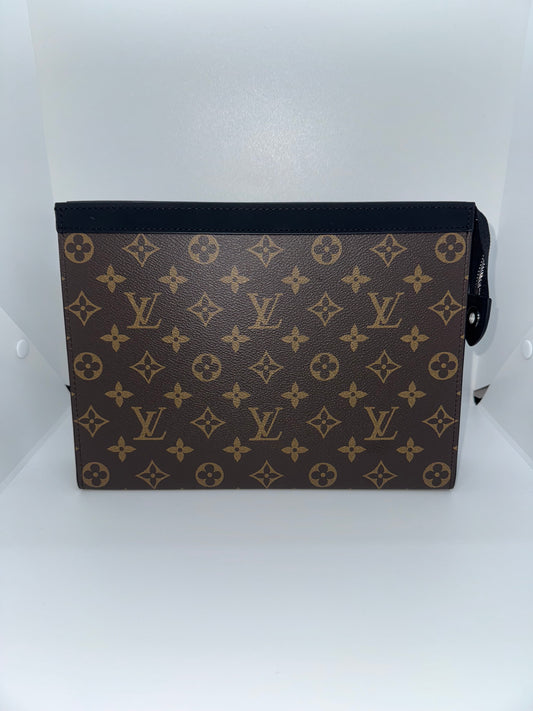 LV Pouch Pochette Voyage MM