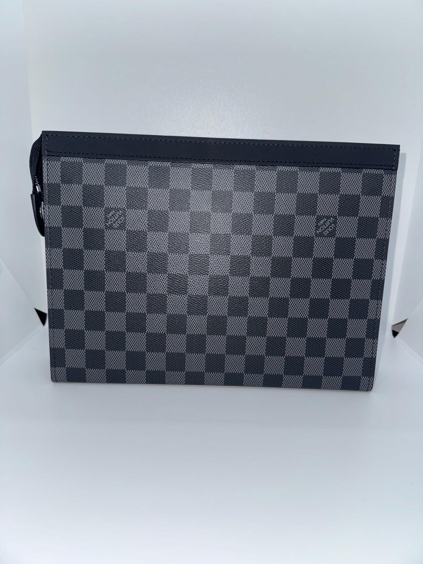 LV pouch Pochette Voyage MM