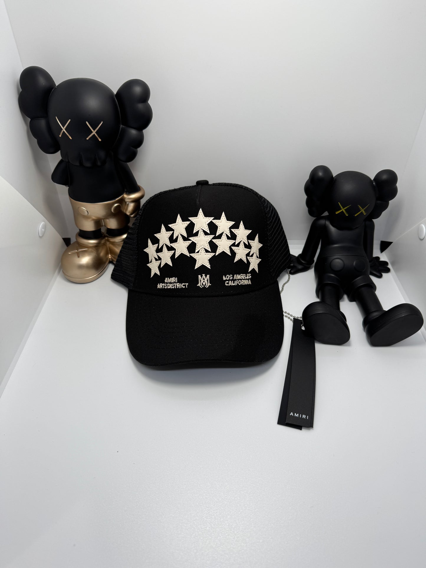Amiri cap
