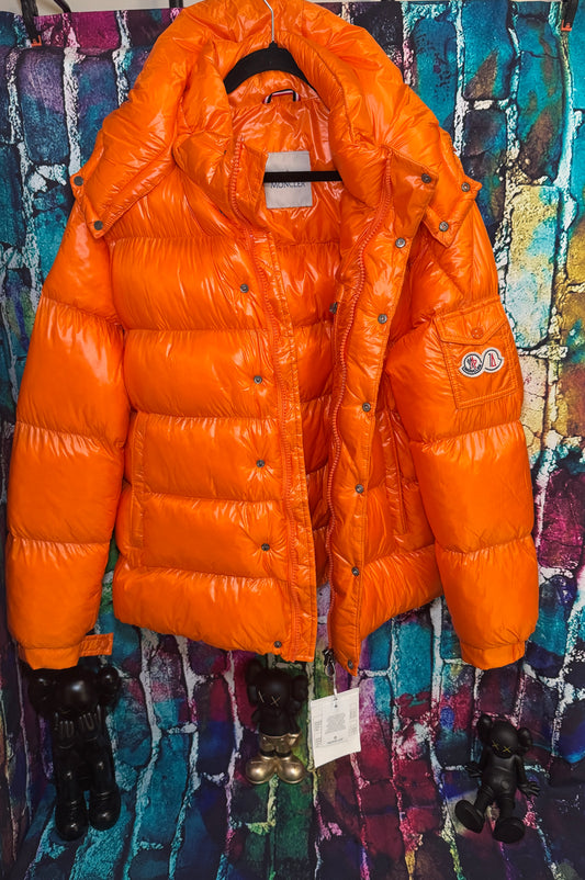 Moncler maya70