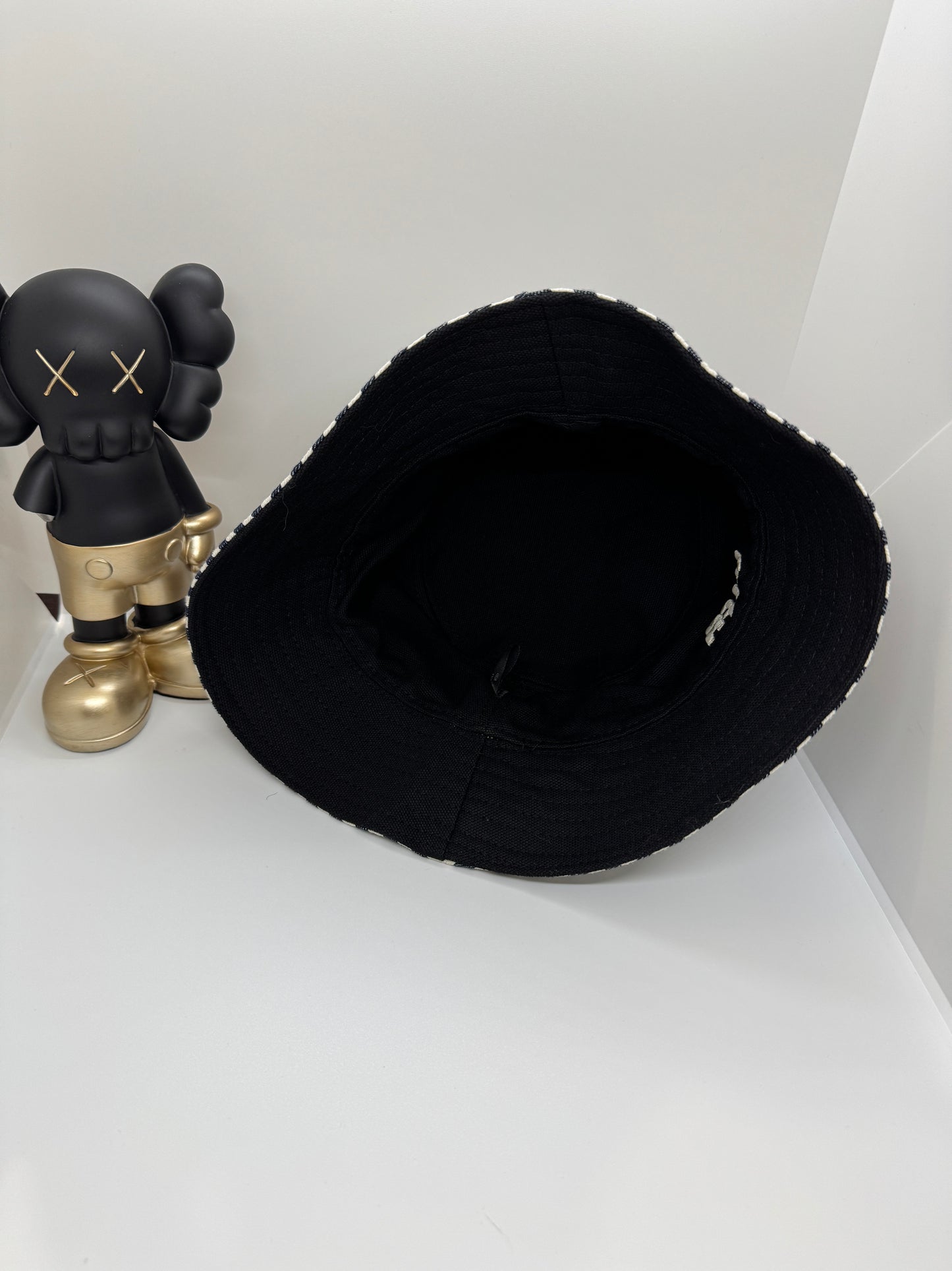 Miumiu reversible bucket hat